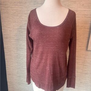 3/25🙂 BKE Burgundy Knit top. Nice thin comfy long sleeve tee.